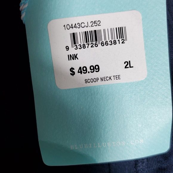 Blue Illusion Scoop Neck Tee Size 2X NWT Reg $49.99 - Picture 5 of 5